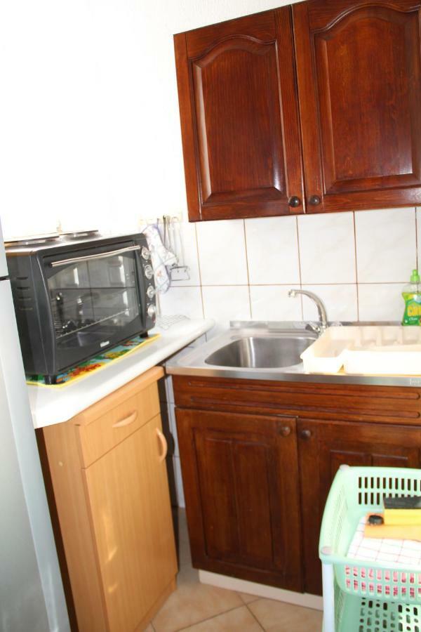 Guesthouse Donko 1 & 2 Сень Экстерьер фото