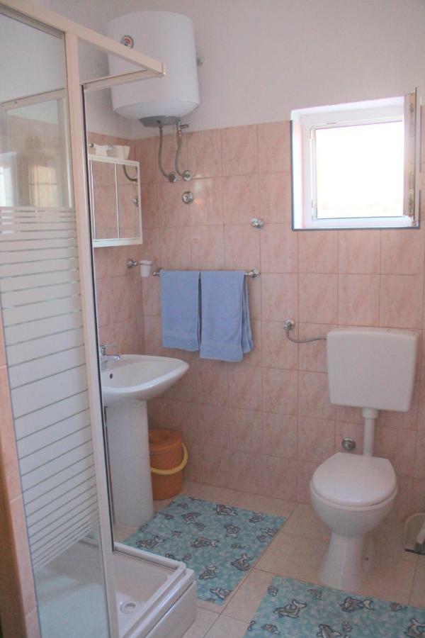 Guesthouse Donko 1 & 2 Сень Экстерьер фото